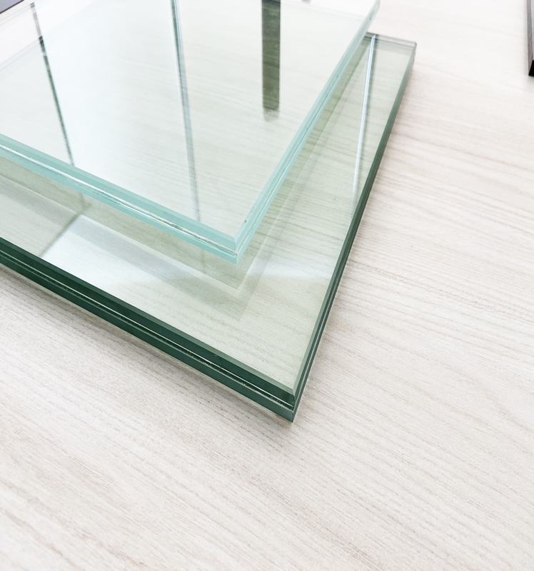 Low-iron Laminated Glass